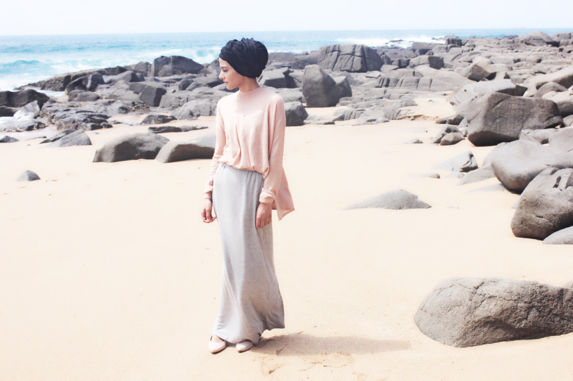 Outfit ke Pantai Hijabers