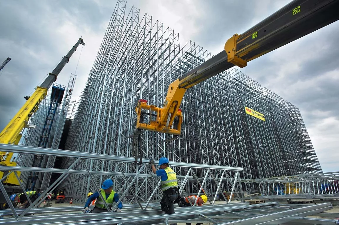 perbedaan struktur dan konstruksi bangunan