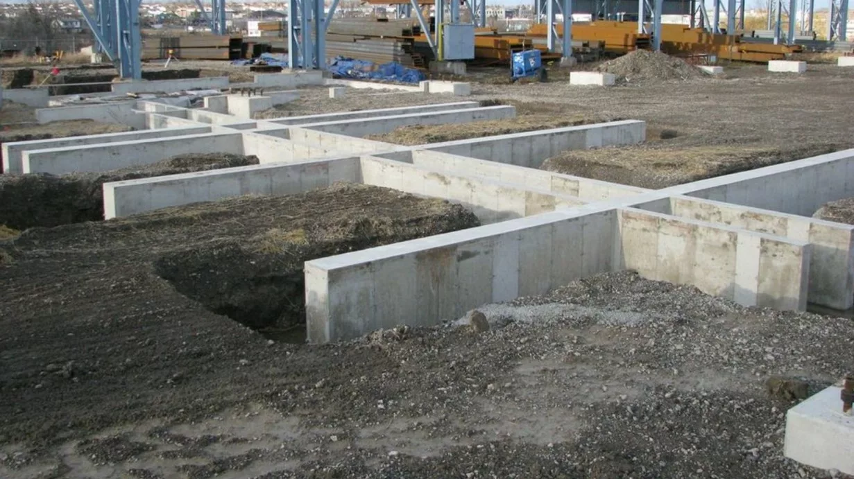 Pondasi Plat Beton Lajur